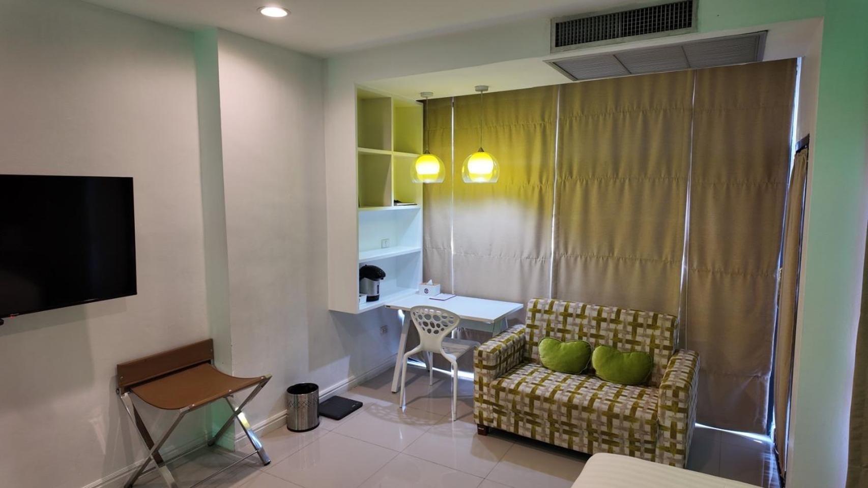Phitsanulok United Hotel Екстериор снимка