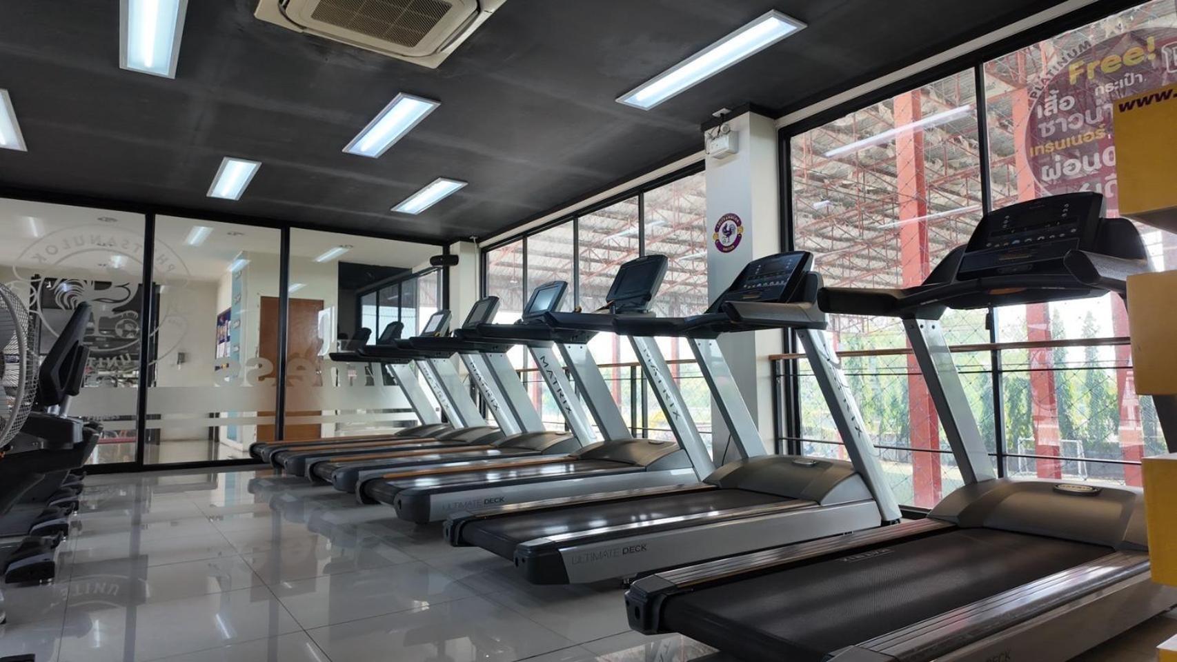 Phitsanulok United Hotel Екстериор снимка