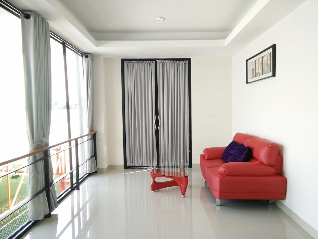 Phitsanulok United Hotel Стая снимка