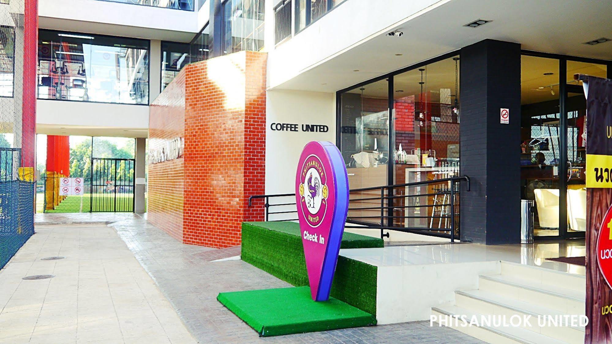 Phitsanulok United Hotel Екстериор снимка
